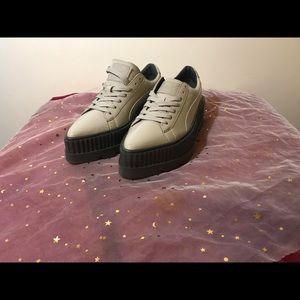 Rihanna FENTY Puma Women’s Pointy Creeper Patent
